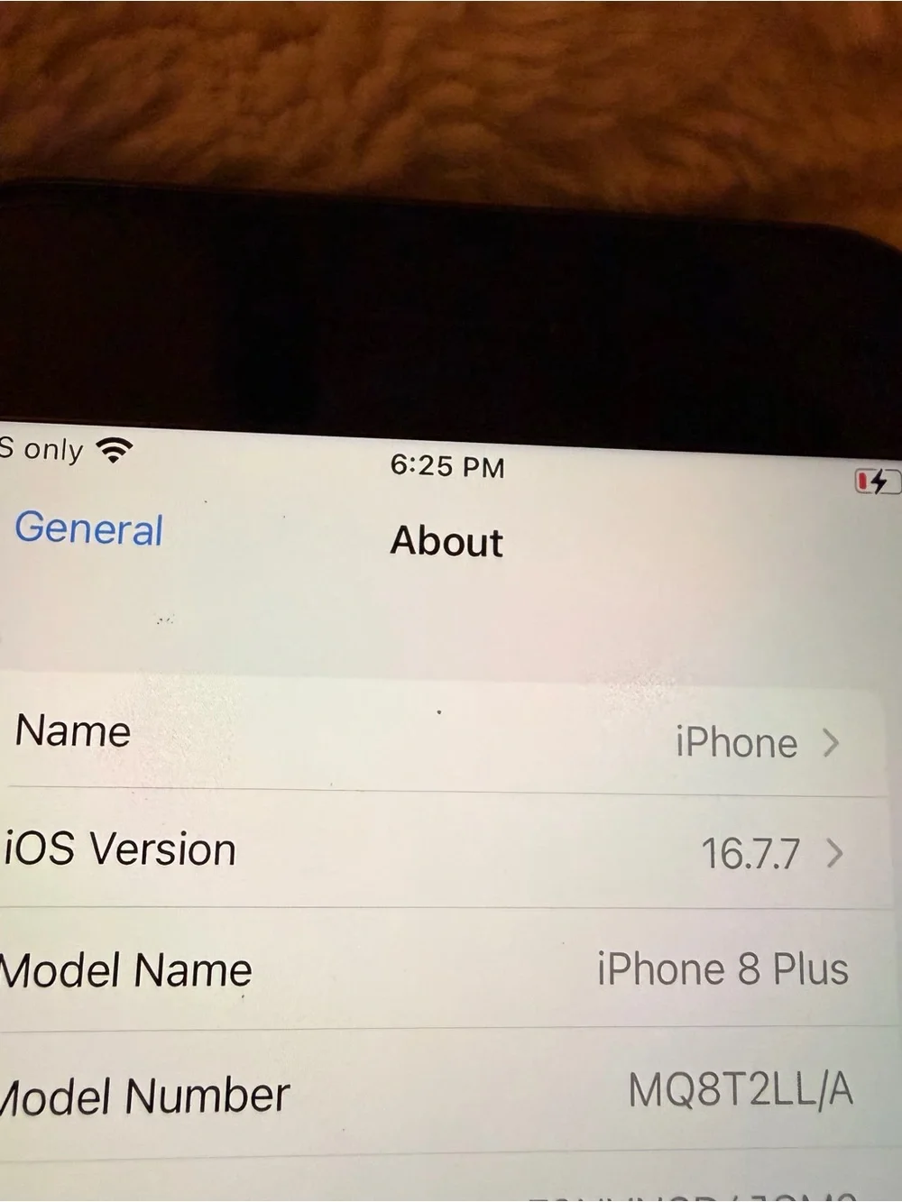 Apple iPhone 8 Plus (64 GB) Space Gray Unlocked / MQ8T2LL/A Good Condition AS-IS